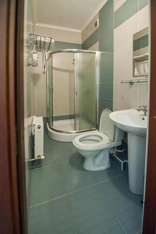 Stella De Lux Hotel Kiszyniów Zewnętrze zdjęcie