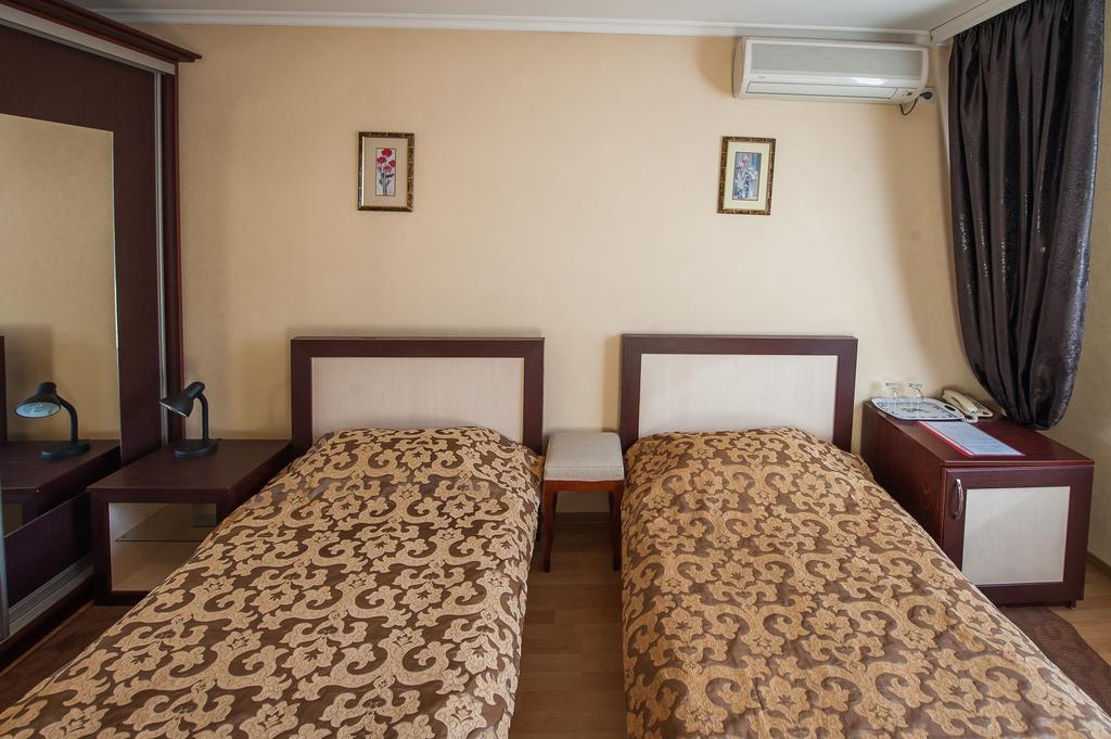 Stella De Lux Hotel Kiszyniów Zewnętrze zdjęcie