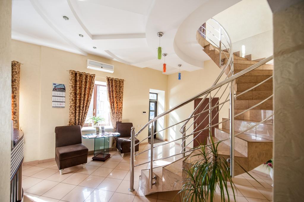 Stella De Lux Hotel Kiszyniów Zewnętrze zdjęcie